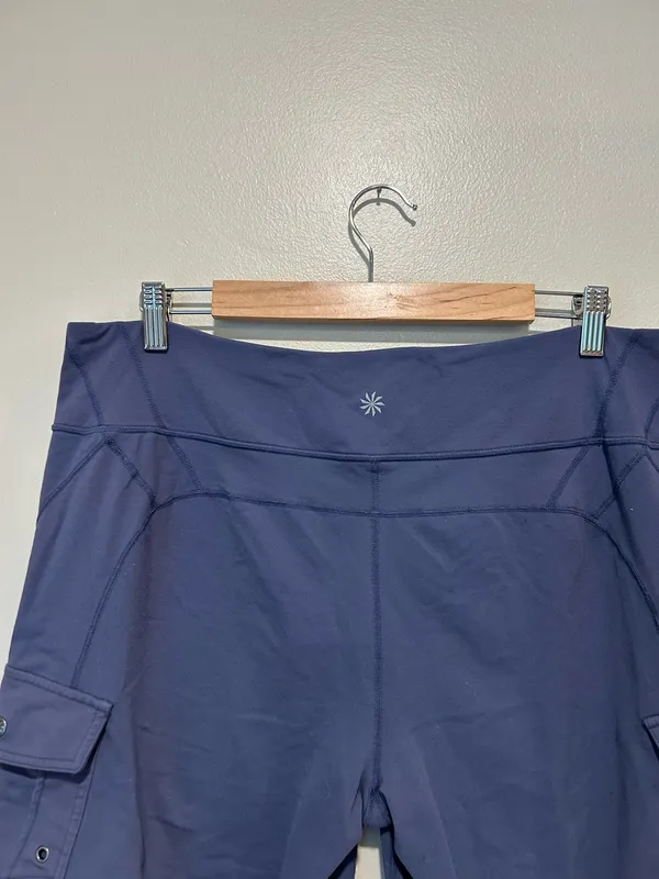 Athleta biker shorts (1X) - Image 5