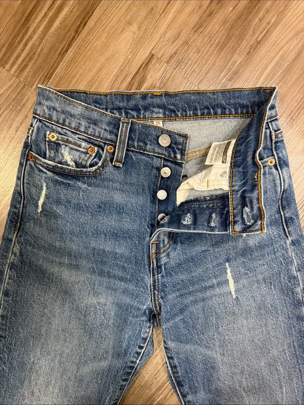 Levi’s Wedgie Straight Jeans 25 Lasting Impression Distressed Raw Hem $98 - Image 4