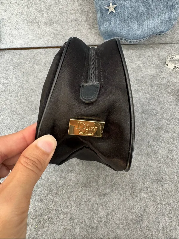Christian Dior Parfums Black Bow Cosmetic Pouch - Image 3