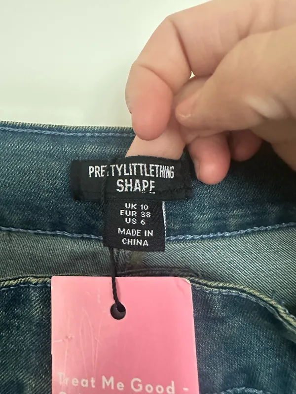 Pretty Little Thing Mini Skirt - Image 4