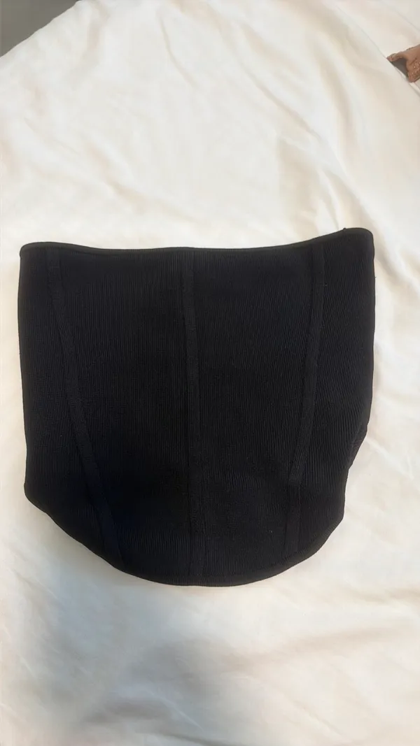 Babaton Aritzia Sculpt Knit Crop - Image 2