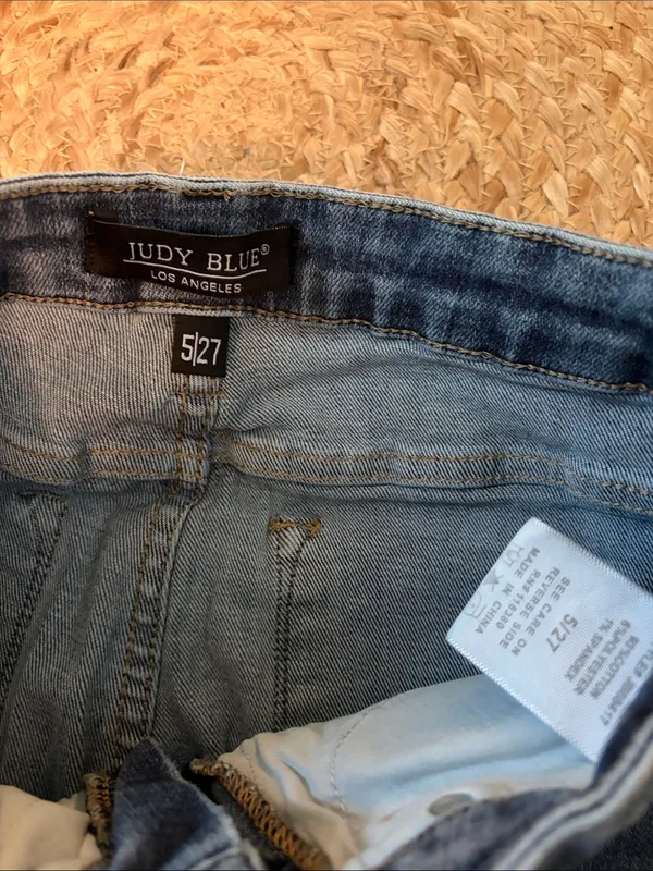 Judy Blue Distressed High-Rise Skinny Jeans in Dark Blue Wash 5/27 - Image 2