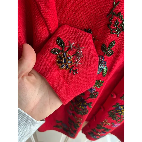 Victoria Jones 90's Women's Red Floral Beaded‎ Button Down Ramie Cardigan Large - Image 4