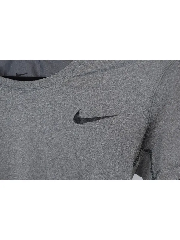 Nike Pro Dri-Fit Shirt Womens Small Gray Fitted Athletic Crew Neck Tee - Image 4