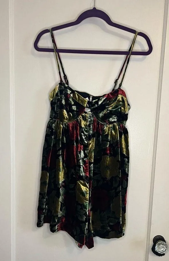 Free People velvet floral romper - Image 6