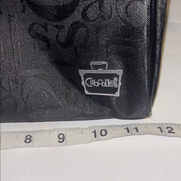 Caboodles Brand Black Envy Dr Bag & Zip Pulls Double Zip - Image 13