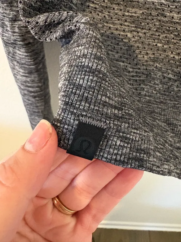 Lululemon SoulCycle Swiftly Tech Longsleeve Medium‎ - Image 5