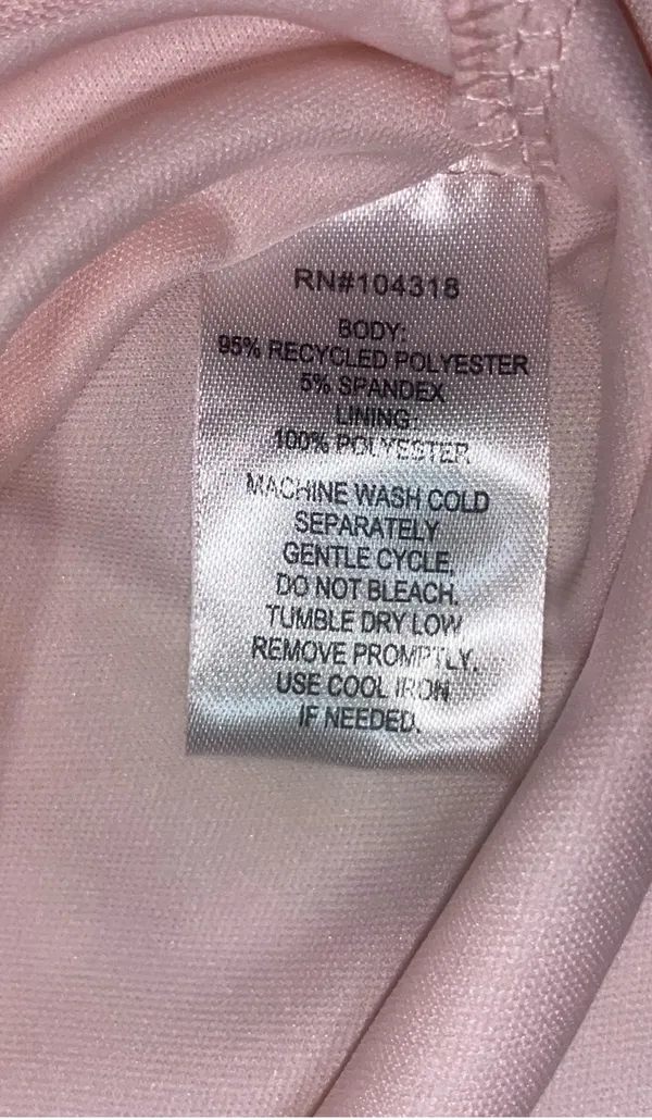 NWOT Derek Heart Tank Top - Image 4