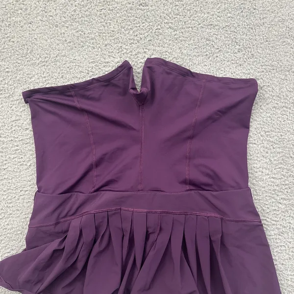 Lululemon Circuit Breaker Skirt Skort Darkest Magenta Athletic Tennis Women's 8 - Image 4