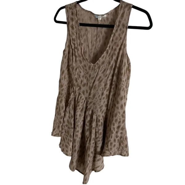 Cecico Leopard Print Sleeveless Blouse size medium - Image 11