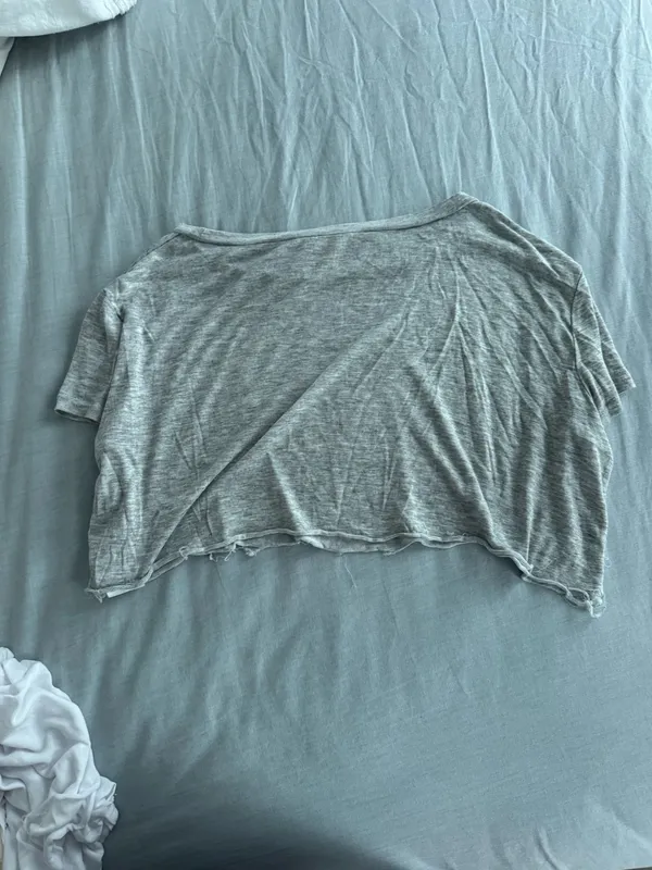 Edikted Crop Top - Image 3