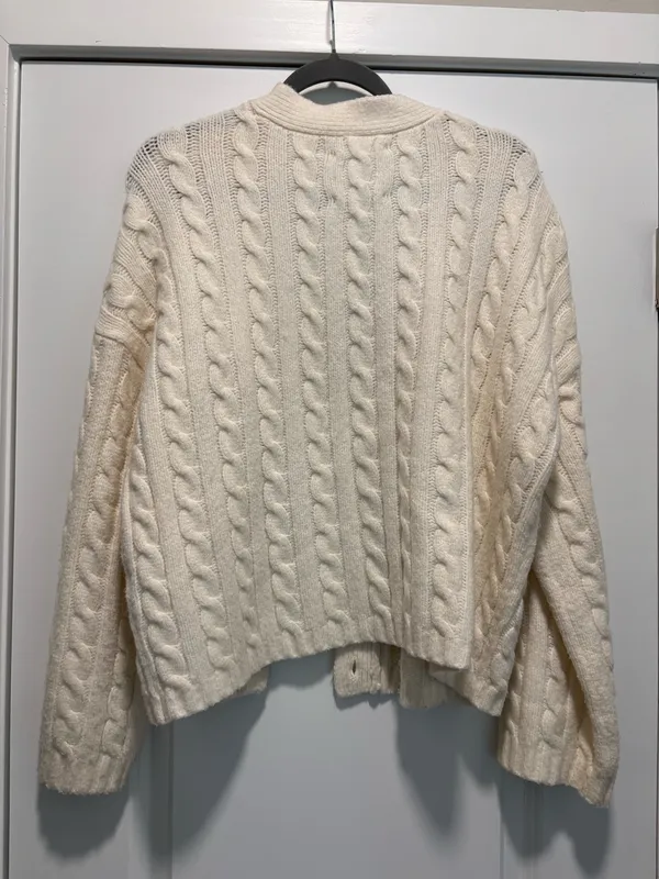 Abercrombie Cardigan - Image 2