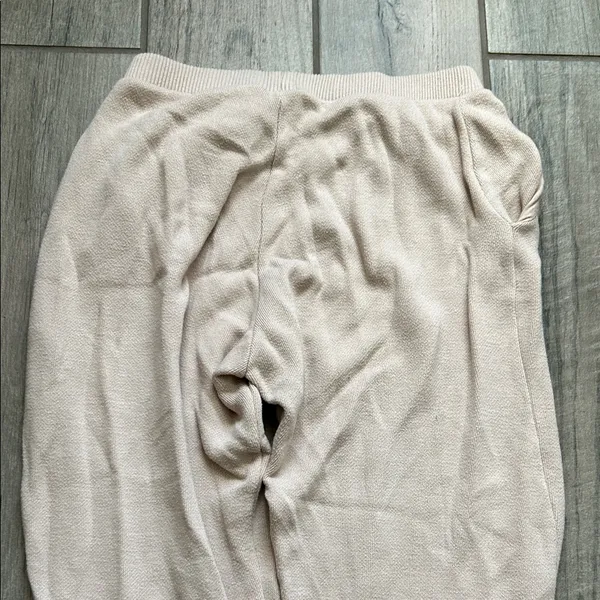 Zara Women's Cream Joggers - Image 6