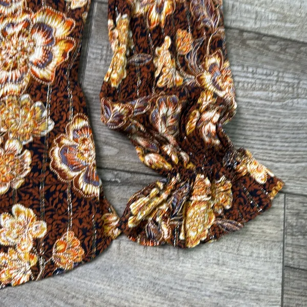 Shyanne Floral Blouse - Brown and Gold - Image 7