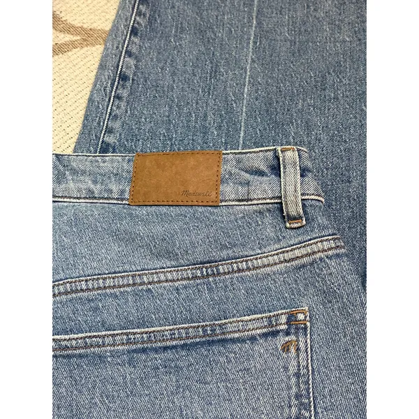 Madewell The Plus Curvy 90’s Straight Blue Jeans, size 14W, DM784, high-rise - Image 11
