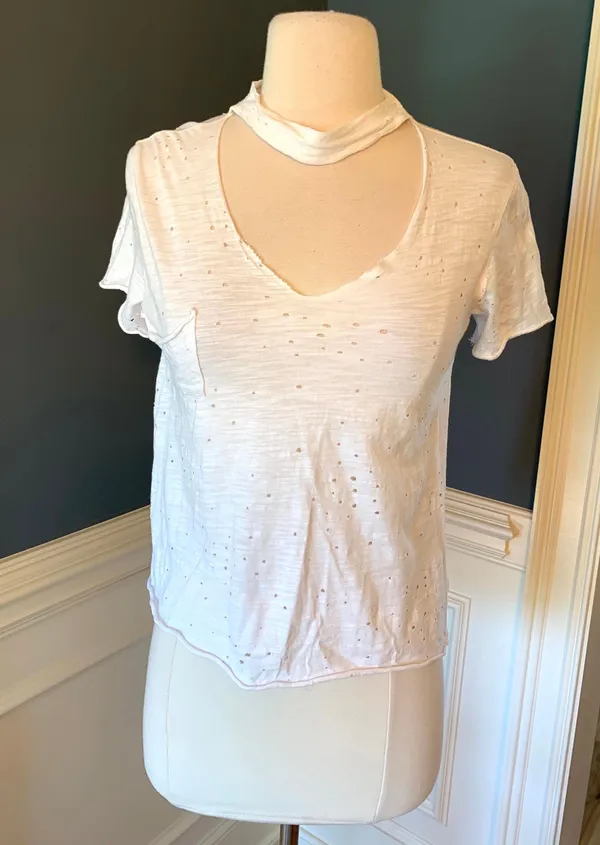 The Pants Store White Crop Top Boutique Distressed Shirt Small - Image 2
