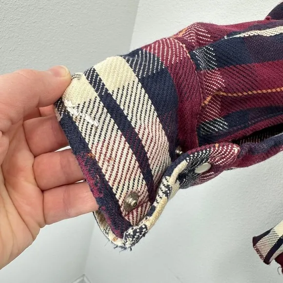 Wrangler‎ Western Mens Plaid Long Sleeve Shacket Snap Front Burgundy Blue Cream - Image 6