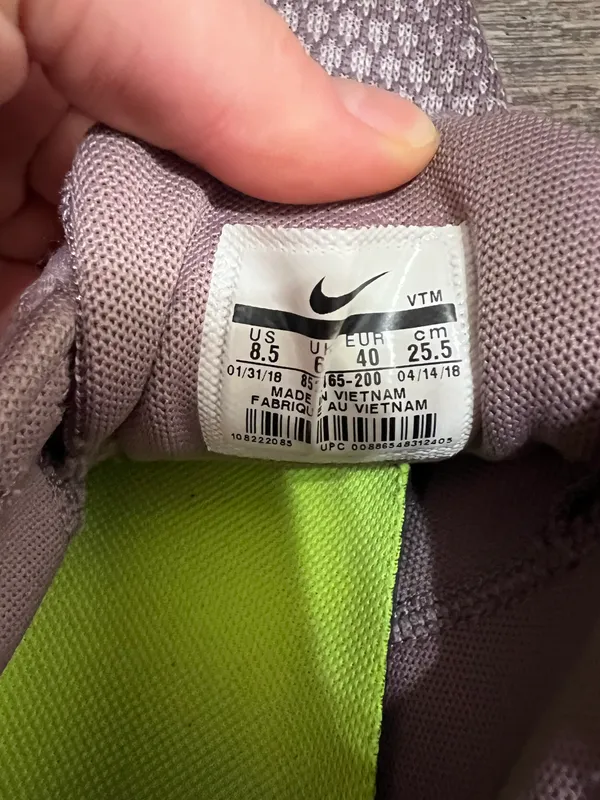 Nike air max shoes - Image 4