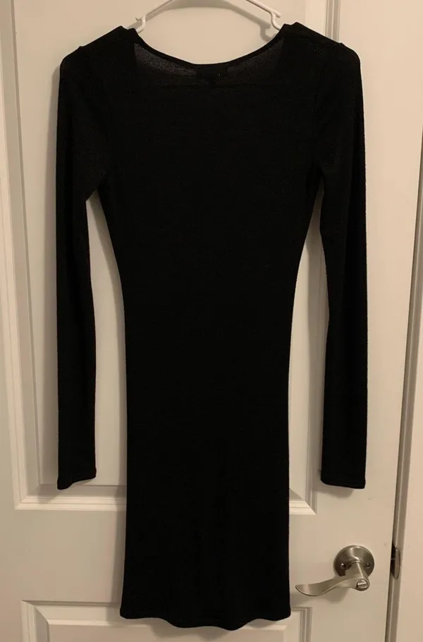 Aritzia Women’s XXS Wilfred Free Shaik Black V-Neck Ruched Bodycon Mini Dress - Image 5