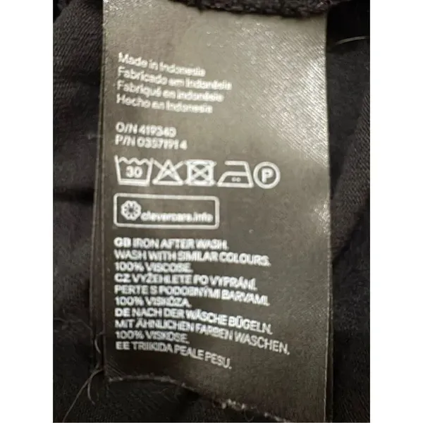 H&M basic black top - Image 6