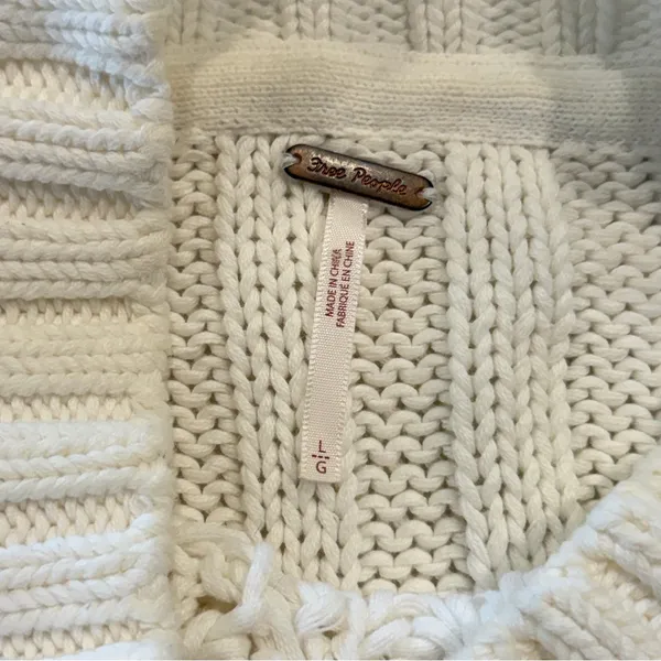 Free People Sweetheart Sweater Size Large‎ - Image 4