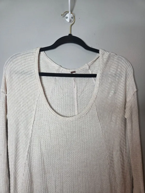 Free People Women’s Large Cream Waffle Knit Long Sleeve Tunic Pullover Top - Image 2