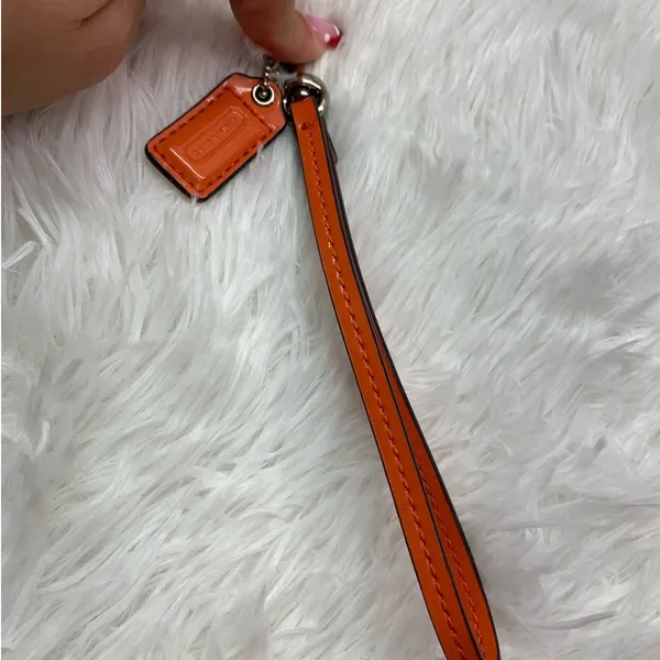COACH Orange Patent Leather Replacement Hangtag Hang tag and Wristlet Strap - Image 5