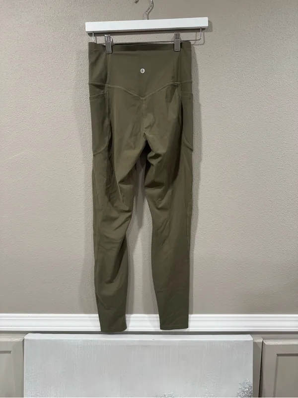 NWT Halara Ultra Sculpt Hugh Waisted Tummy Control - Image 3