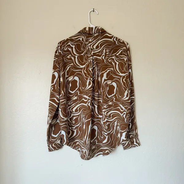 Princess Polly Marble Mae Button Up Satin Shirt Multicolor Brown/Tan Size 4 - Image 3