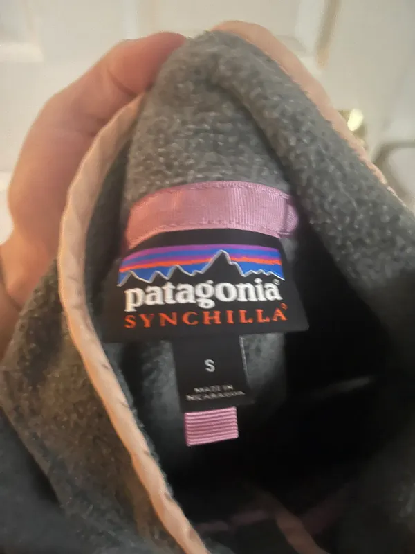 Patagonia Gray Synchilla Pullover - Image 3