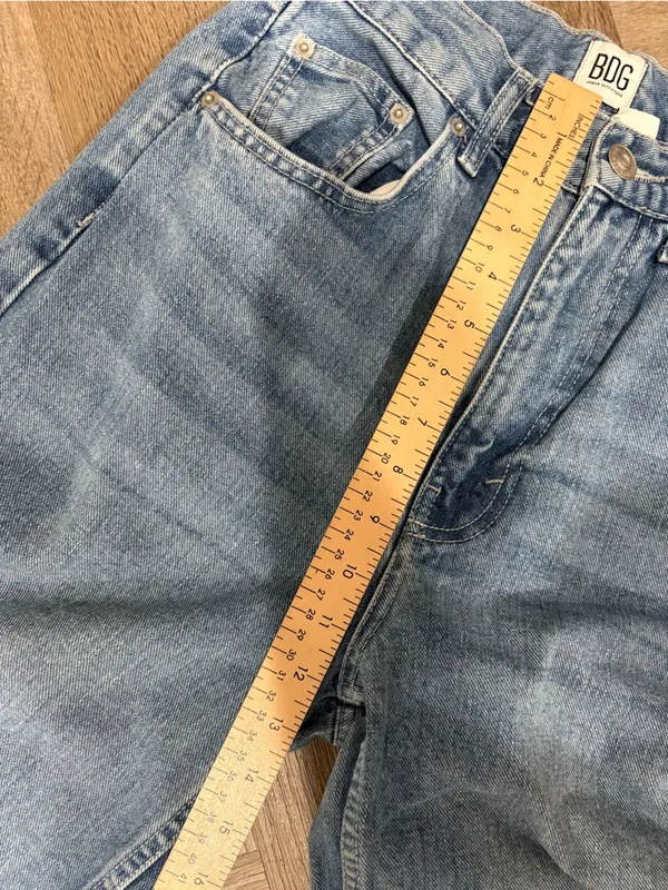 BDG Jeans High Rise Baggy Straight Leg Medium Blue Wash Size 27 - Image 7