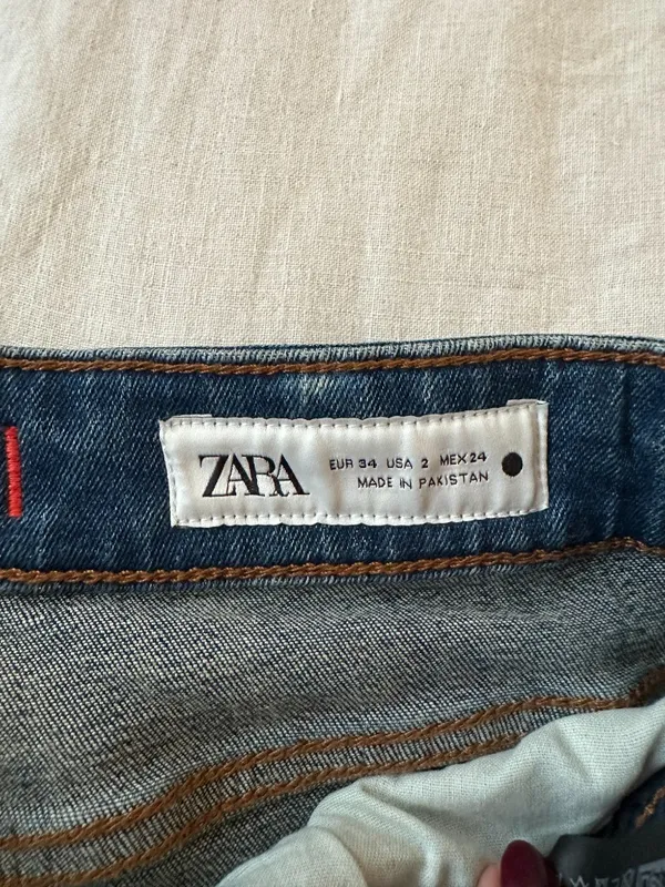 ZARA Flare Jeans - Image 3