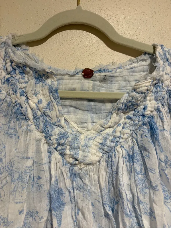 Free People FP One Printed Padma Top White Blue Toile Pattern Crop Blouse Top S - Image 6