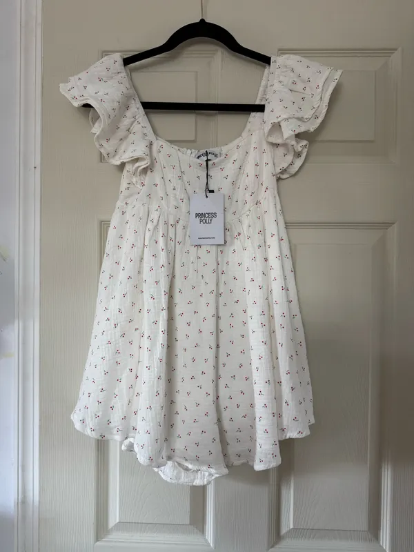 Princess Polly cherry romper 2 - Image 4