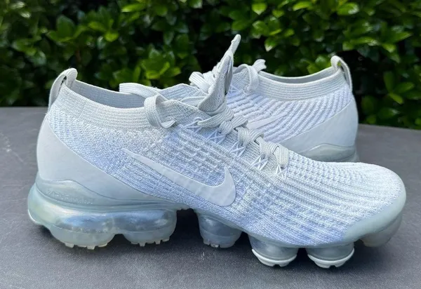 Nike Air Vapor Max 3.0 White/Pure Platinum/ Metallic Silver Women’s Size 8.5 - Image 4