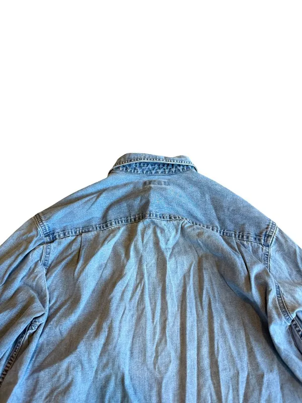 Eddie Bauer Light Wash Blue Chambray Button Down Shirt Overshirt Large Women's - Image 8