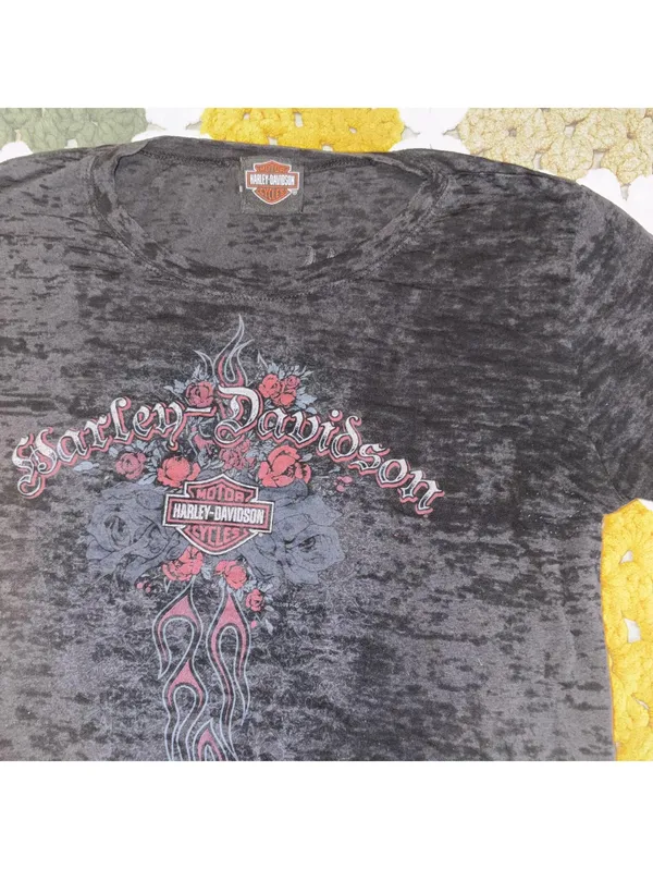Harley-Davidson Woman’s XL St. Petersburg Florida Mineral Wash Motorcycle Tee - Image 2