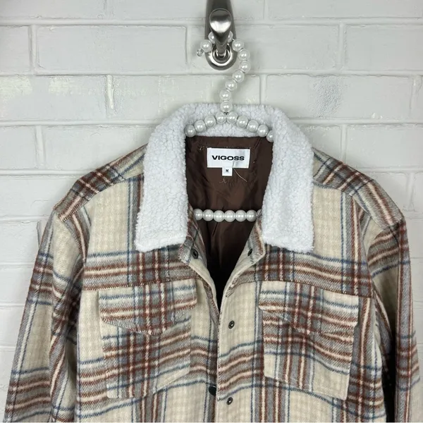 Vigoss Plaid Faux Shearling Collar Crop Trucker Jacket Size M - Image 6