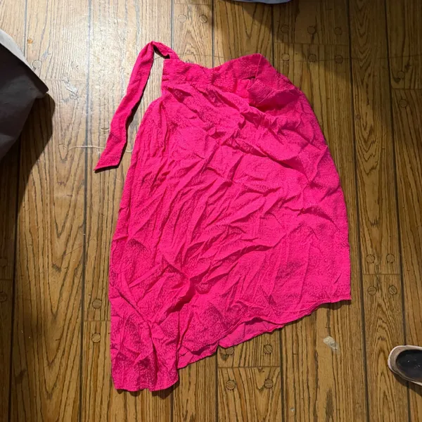 Nine West Faux Wrap Midi Skirt Size L Hot Pink Textured Leopard Jacquard O-Ring - Image 5