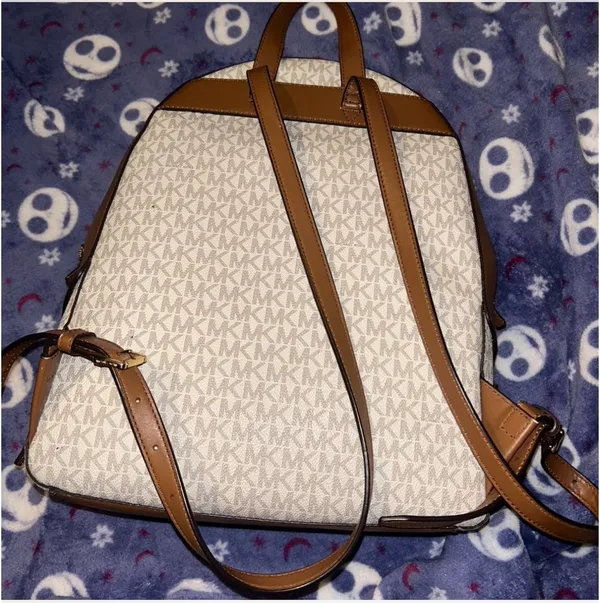 Michael kors Jaycee Large Logo Backpack - Image 7