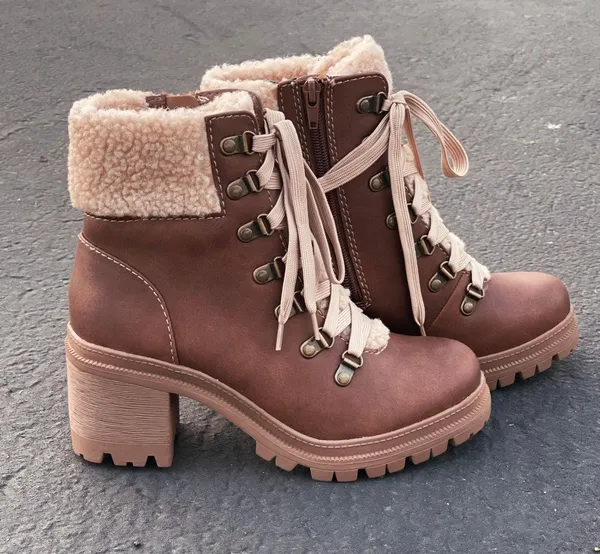 Soda Coganic Sherpa lug Sole Bootie - Image 3