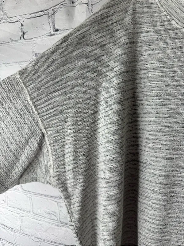 Aerie Light Gray Striped Knit Crewneck Sweater large - Image 9