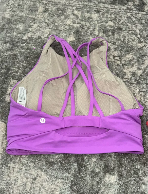 Lululemon sports bras  - Image 3