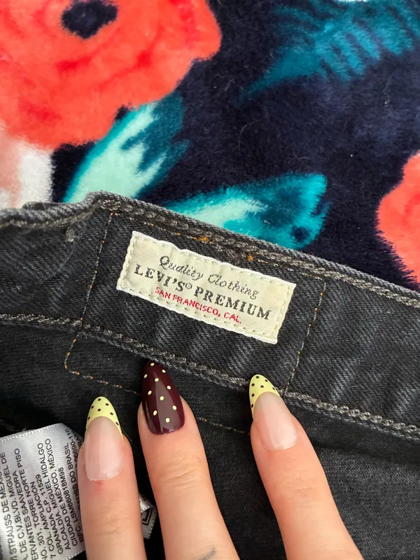 Levi’s Shorts Denim 501 - Image 2