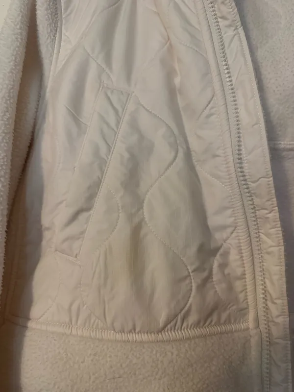 North The Face Jacket Size Medium - Image 2