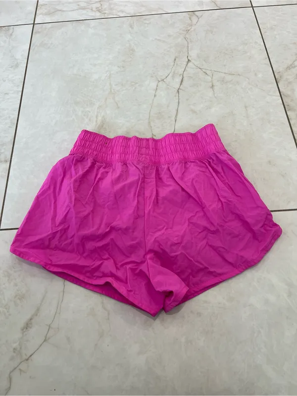 Victoria's Secret Pink Hot Pink Active Shorts Size XS - Image 3