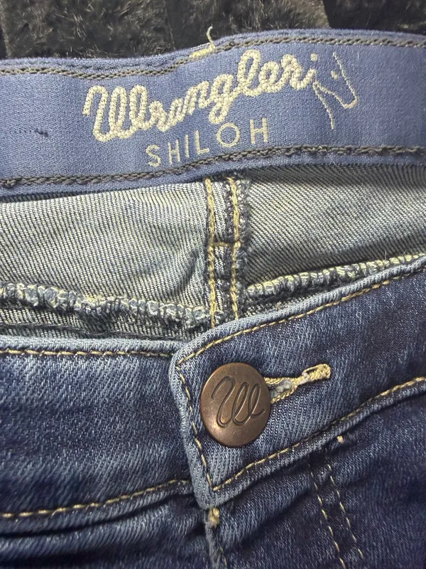 Wrangler Shiloh Whipstitch Bootcut Jeans Size 13x30 - Image 6