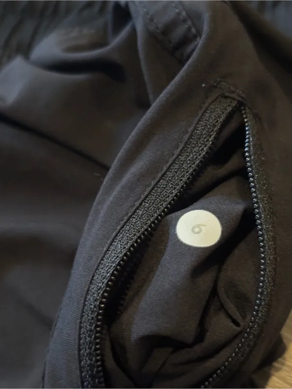 Lululemon Tracker Short IV - Image 6