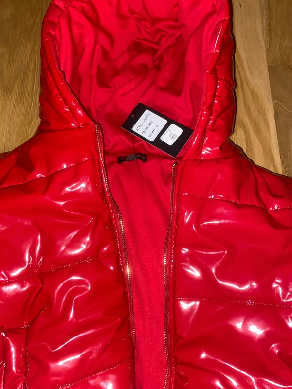 Puffer Jacket Red Patent  - Image 3