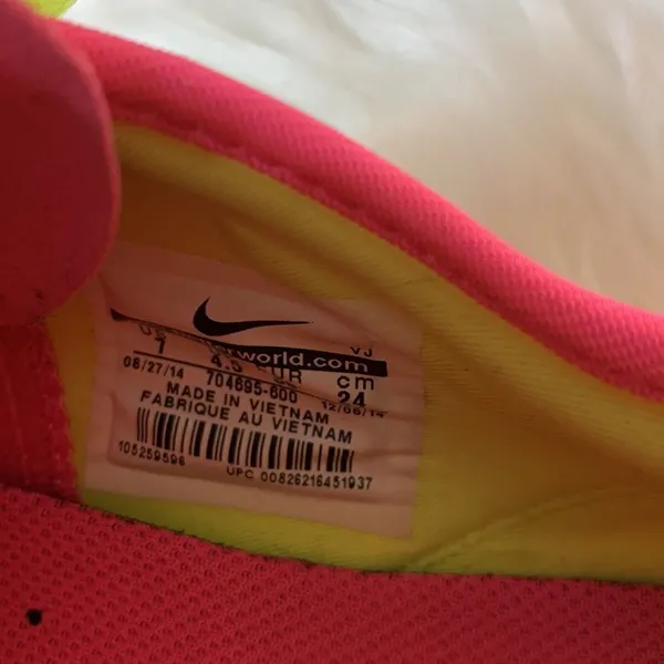 Nike Free Tr Fit 5 Pink Pow/Volt Black Athletic Shoes Size 7 - Image 3